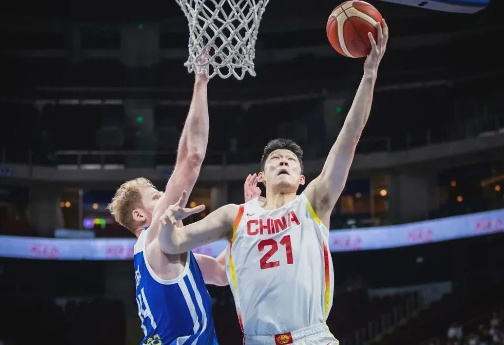 九游娱乐登录入口-顶住了！又是惊险逆转！中国男篮赢了