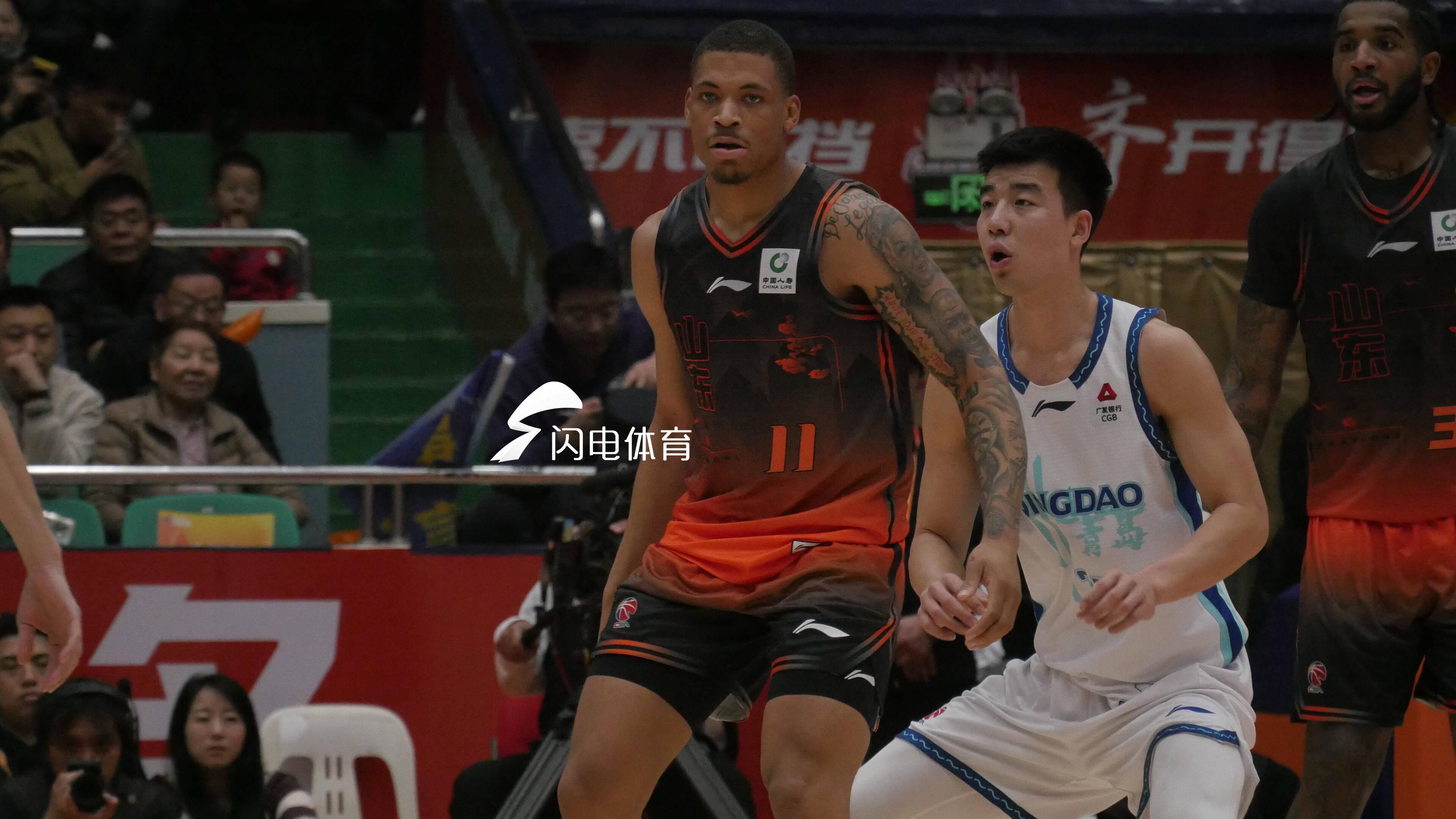 九游娱乐官方入口-赢下齐鲁德比!山东高速男篮85-76力克青岛,取得两连胜