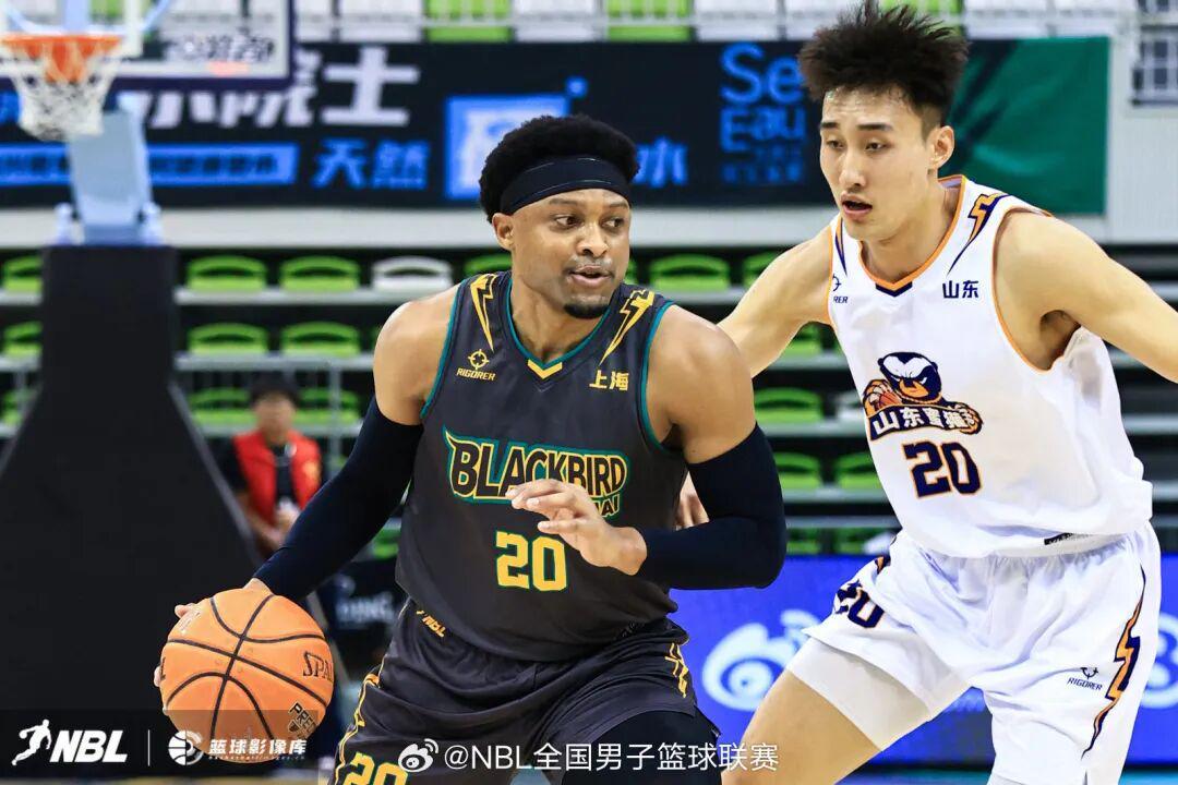 九游娱乐官方网站-三分准绝杀!NBL新军压哨晋级四强