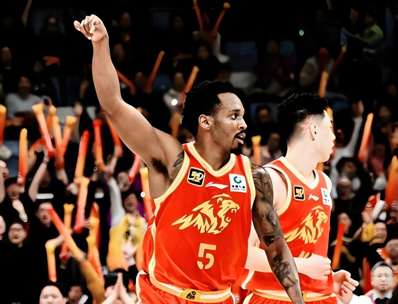 九游娱乐-输广东6分！揪出表现最差之人，狂出手21次 坑惨了广厦队