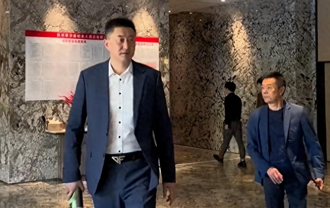 九游娱乐登录入口-广东战前3大消息!杜锋被约谈,萨林杰留队反转太意外